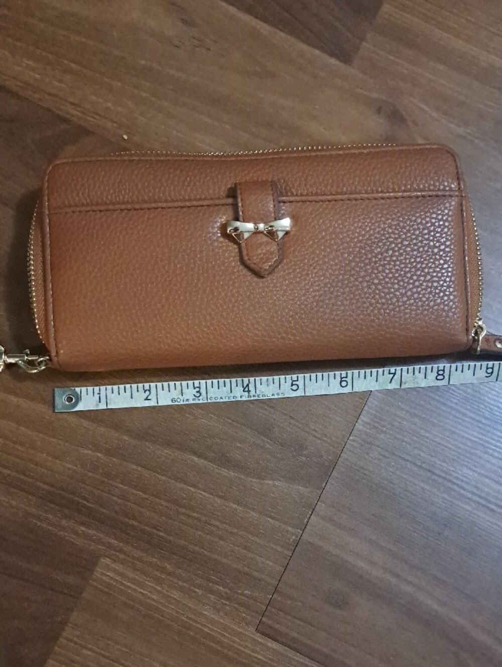 Anne Klein Tan Pebbled Leather Wristlet with Gold Bow - Picture 6 of 6
